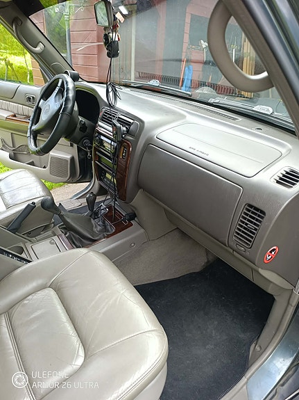 Nissan Patrol 10 of 17
