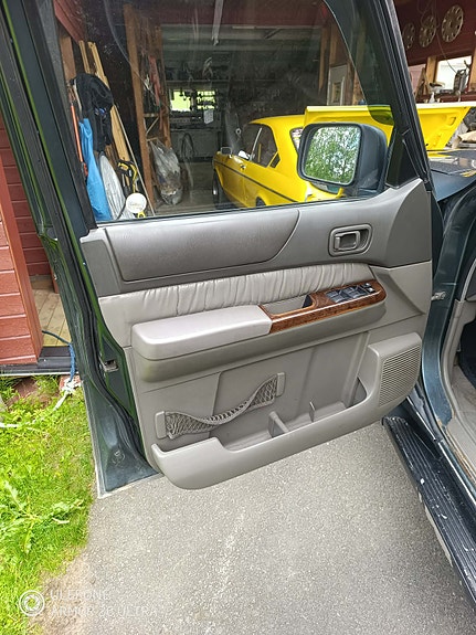 Nissan Patrol 13 of 17