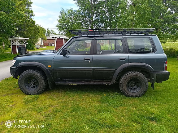 Nissan Patrol 6 of 17