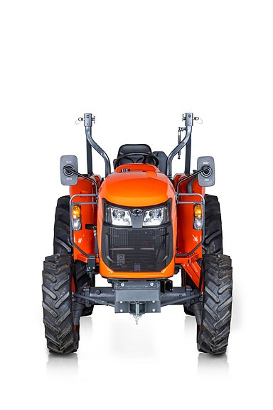 Kubota L1-382 HST 4 of 13