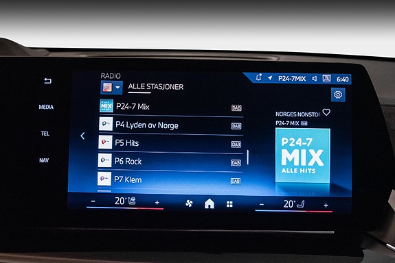 BMW iX2 23 of 30