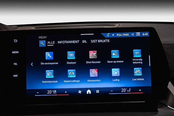 BMW iX2 20 of 30