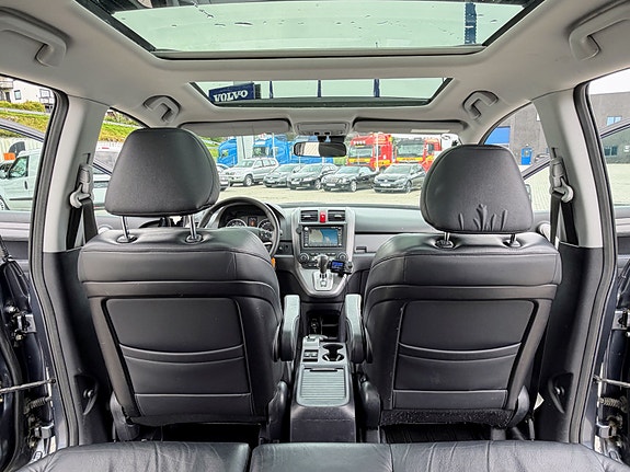 Honda CR-V 11 of 12