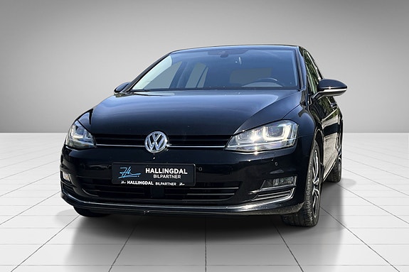 Volkswagen Golf VII 2 of 20