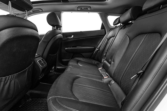 Kia Optima 23 of 30