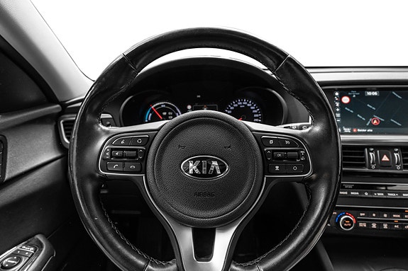 Kia Optima 12 of 30
