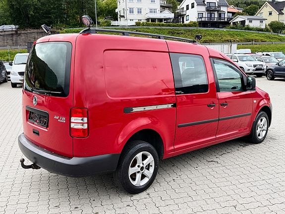 Volkswagen Caddy Maxi 3 of 10