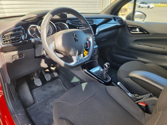 Citroen DS3 11 of 24