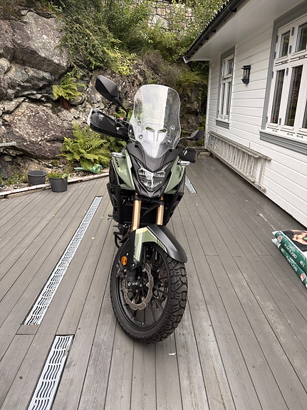 Honda CB 500 X 2 of 9