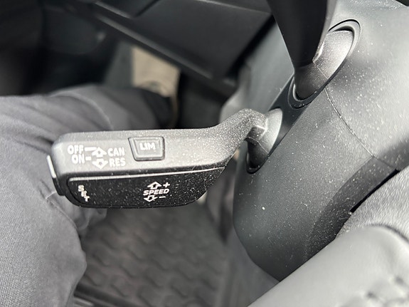 Audi Q2 28 of 30
