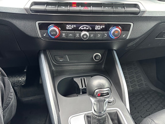 Audi Q2 22 of 30