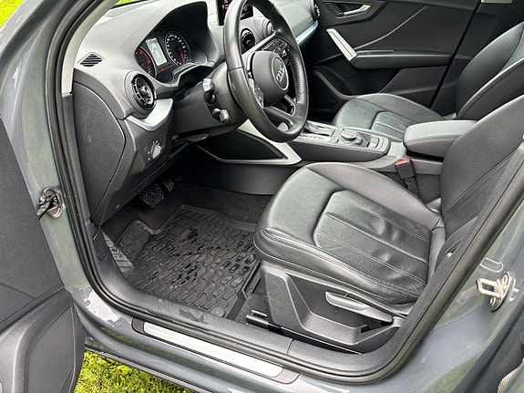 Audi Q2 10 of 30