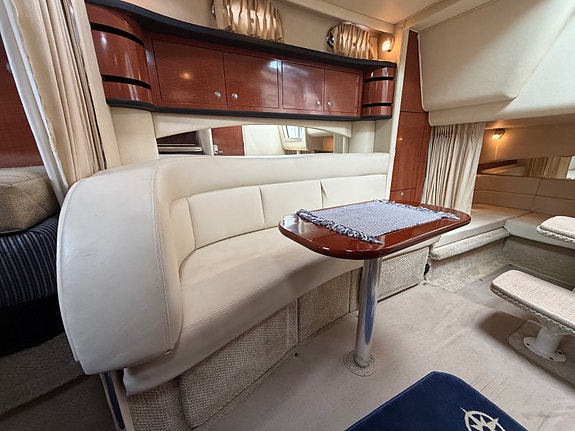Sea Ray 335 Sundancer En eier siden 2006. Årlig service og stell - 670 gangtimer 29 of 30