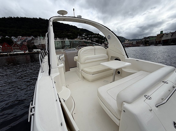Sea Ray 335 Sundancer En eier siden 2006. Årlig service og stell - 670 gangtimer 11 of 30