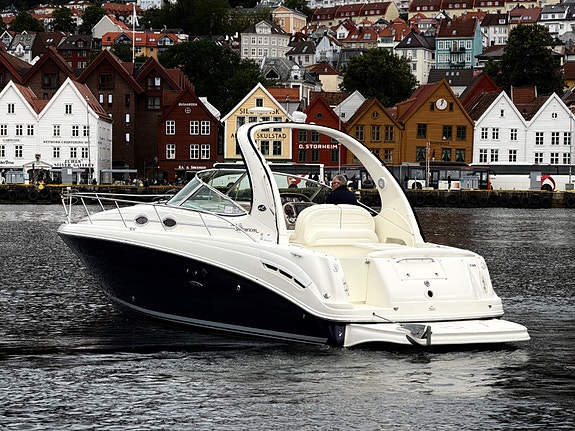 Sea Ray 335 Sundancer En eier siden 2006. Årlig service og stell - 670 gangtimer 4 of 30