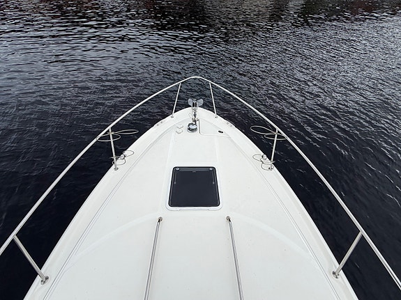 Sea Ray 335 Sundancer En eier siden 2006. Årlig service og stell - 670 gangtimer 15 of 30