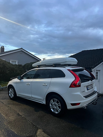 Volvo XC60 10 of 10