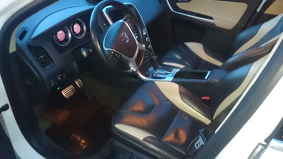Volvo XC60 8 of 10