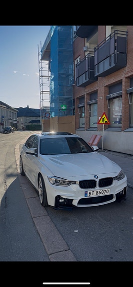 BMW 328i 5 of 13