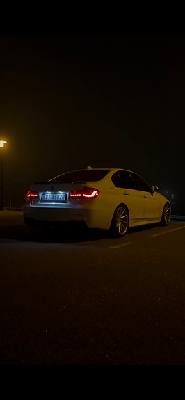 BMW 328i 6 of 13