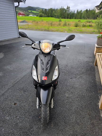 Derbi Boulevard 50 3 of 10