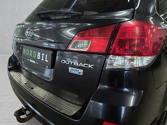 Subaru Legacy 4 of 30
