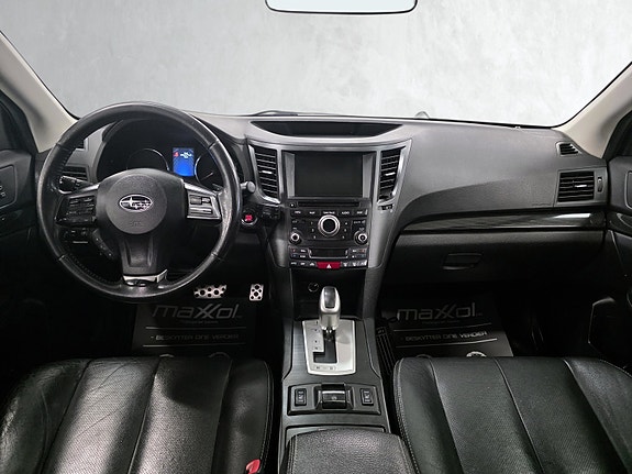 Subaru Legacy 18 of 30