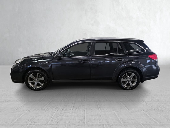Subaru Legacy 9 of 30