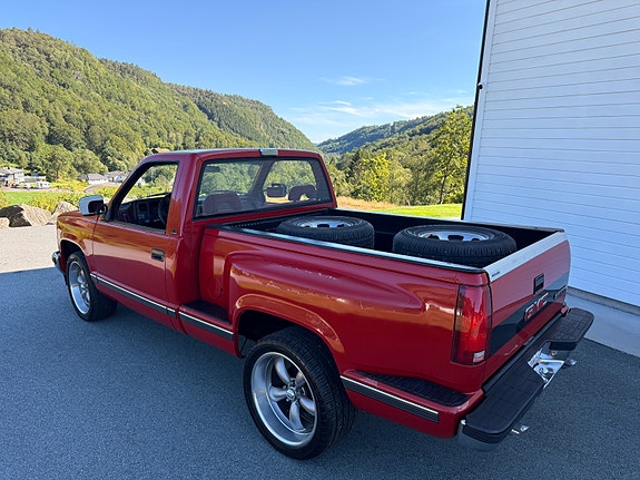 Chevrolet Silverado 1500 6 of 30