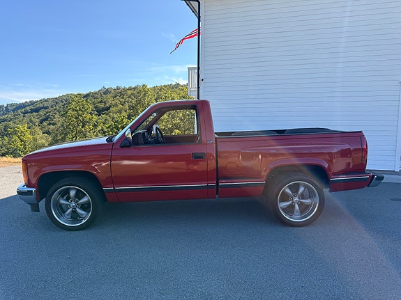 Chevrolet Silverado 1500 4 of 30