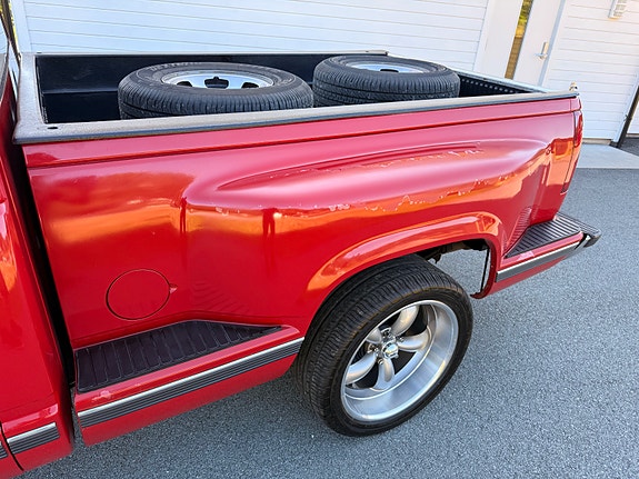 Chevrolet Silverado 1500 24 of 30