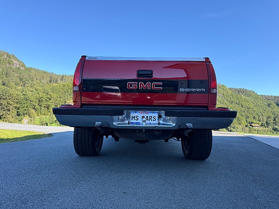 Chevrolet Silverado 1500 10 of 30