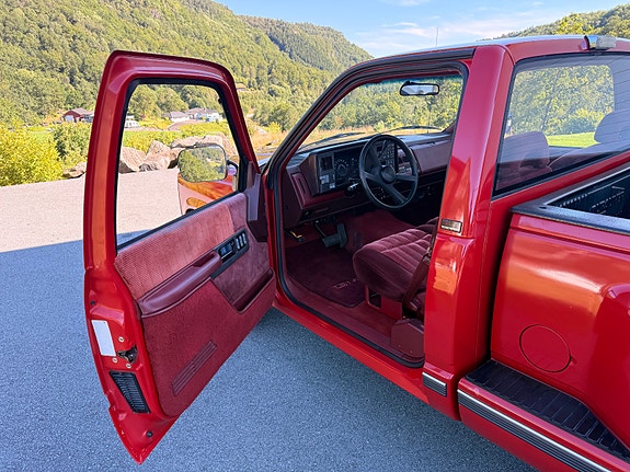 Chevrolet Silverado 1500 30 of 30