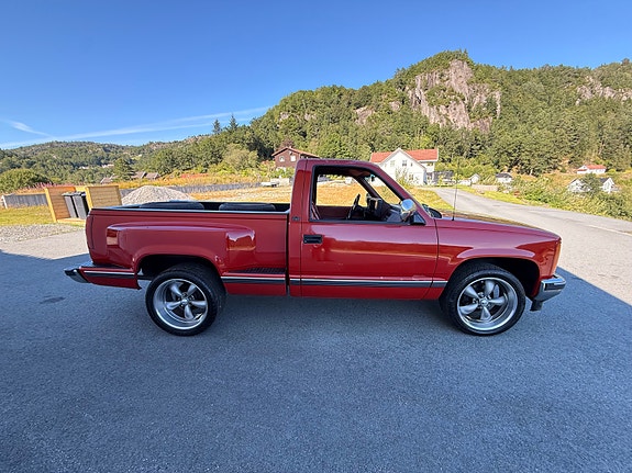 Chevrolet Silverado 1500 13 of 30
