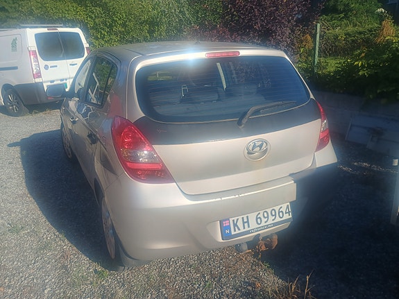 Hyundai i20 11 of 15