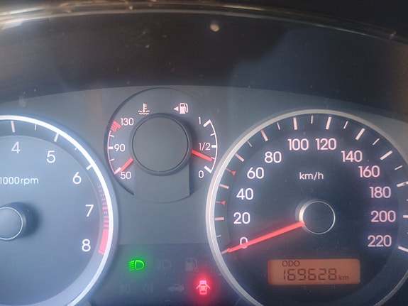 Hyundai i20 8 of 15