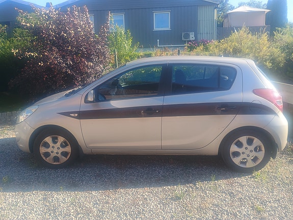 Hyundai i20 14 of 15