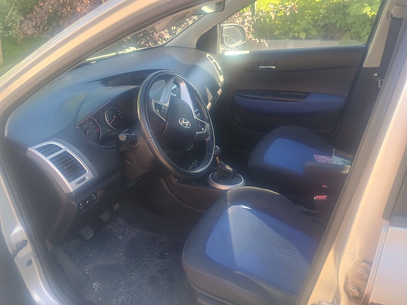 Hyundai i20 9 of 15