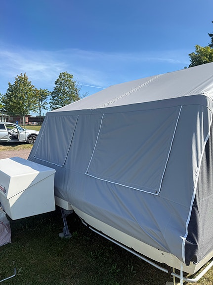 Camp-Let 18 of 19