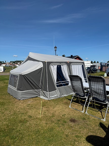Camp-Let 16 of 19