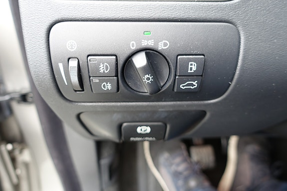 Volvo V70 23 of 29