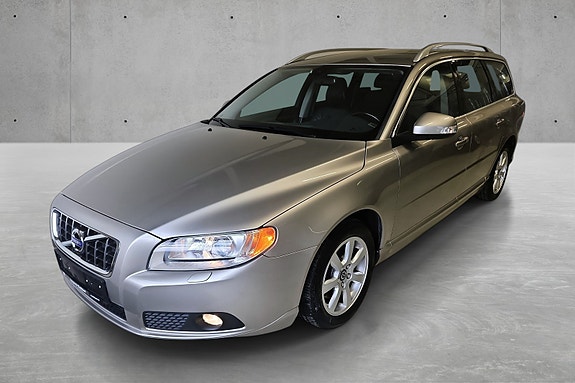 Volvo V70 7 of 29