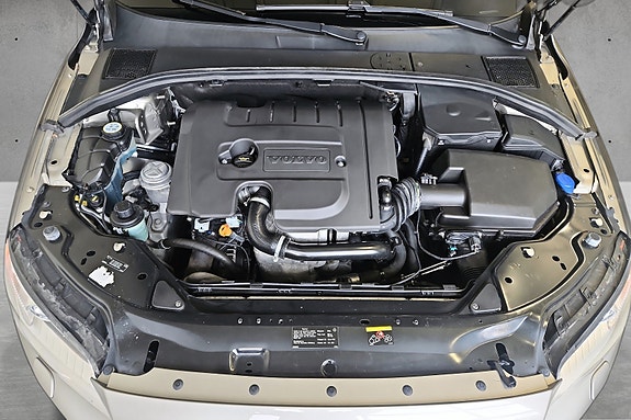 Volvo V70 20 of 29