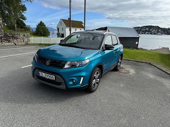 Suzuki Vitara 2 of 10
