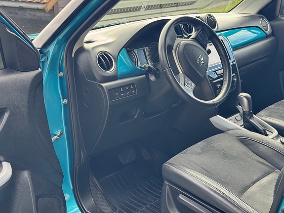 Suzuki Vitara 4 of 10