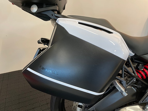 Kawasaki Versys 650 *** SERVICE/GARANTI *** 22 of 30
