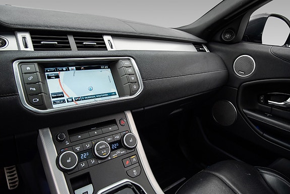 Land Rover Range Rover Evoque 24 of 30