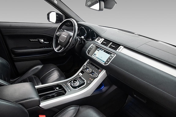 Land Rover Range Rover Evoque 16 of 30