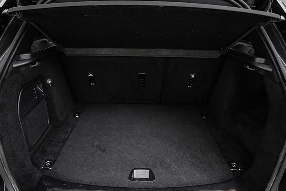 Land Rover Range Rover Evoque 30 of 30