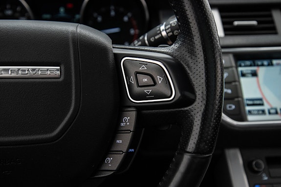 Land Rover Range Rover Evoque 23 of 30